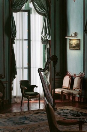 Подсветка для картины Maytoni Renoir PIC118-22-R в Ялуторовске - yalutorovsk.mebel24.online | фото 2